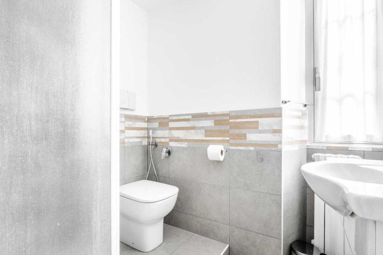 Pretty House Navigli-Duomo Netflix & Design Apartment Milan Exterior photo